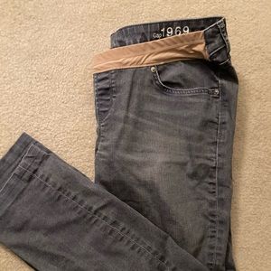 Gray Gap maternity jeans - low panel